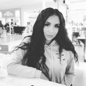 Meet your Posher, Sawyer